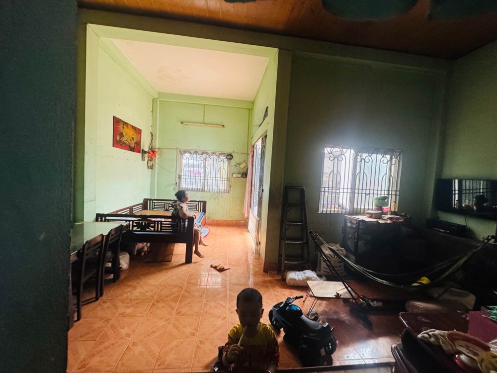Bán Nhà Mặt Tiền Tân Phú 180M2 Ngay Tô Hiệu Hòa Bình Nhỉnh 12 Tỷ Xíu