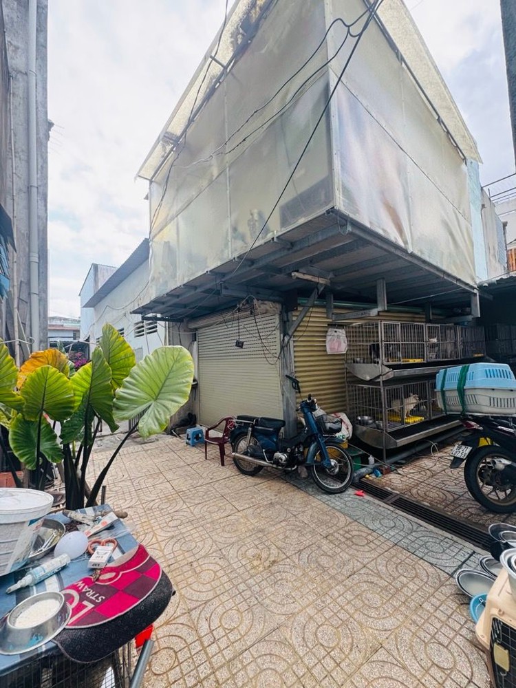 Bán Nhà Mặt Tiền Tân Phú 180M2 Ngay Tô Hiệu Hòa Bình Nhỉnh 12 Tỷ Xíu