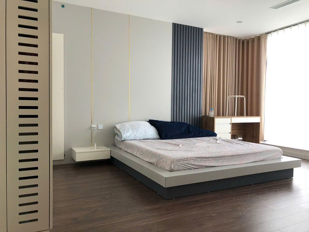 Bán Ch 3Pn Tầng Cao Sunshine City S4 – 118M² – View Sông Hồng & Công Viên 65Ha – Giá 14,2 Tỷ