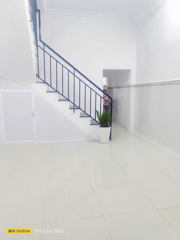 Nhà Phố Đối Diện Vạn Phúc - 50M2 – Nhỉnh 4 Tỷ - Khu Vực Có Nhiều Chung Cư, Tiện Ích Đầy Đủ