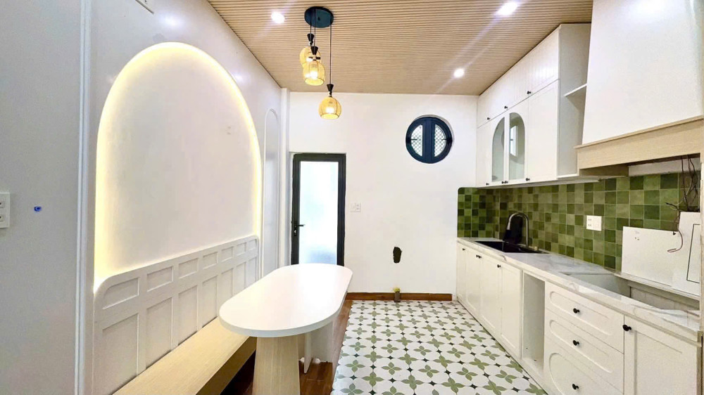 Siêu Phẩm 4 Tầng 2 Mặt Kiệt Lâm Hoành Sơn Trà - Ngay Bãi Tắm