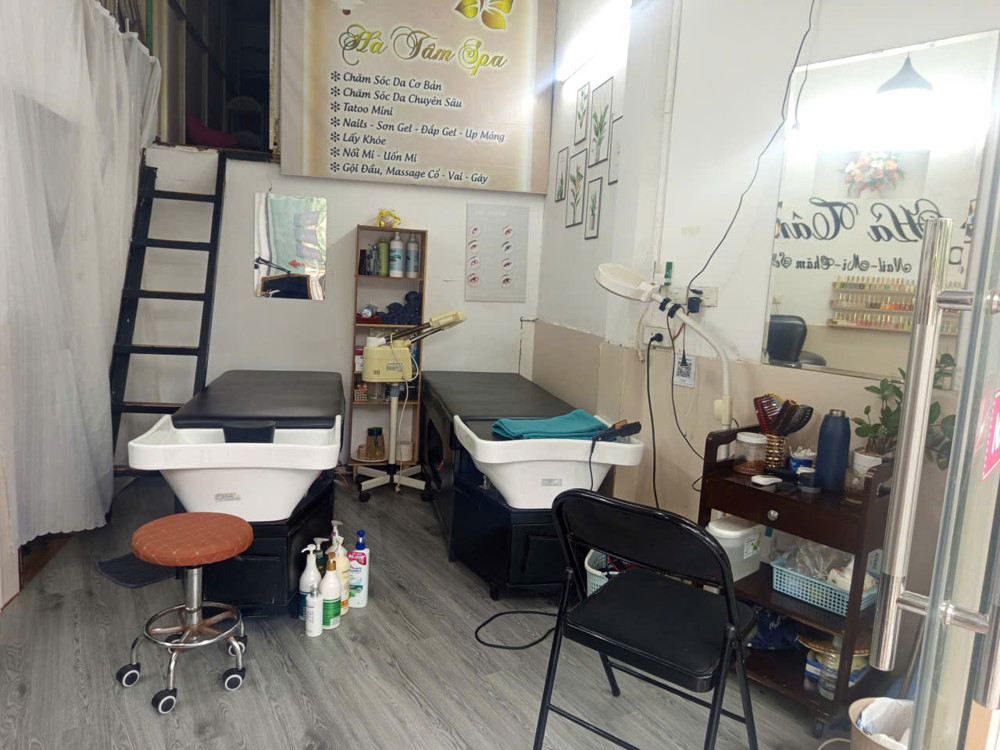 Sang Nhượng Cửa Hàng Spa, Nail, Mi, Gội Mặt Phố Trần Đại Nghĩa