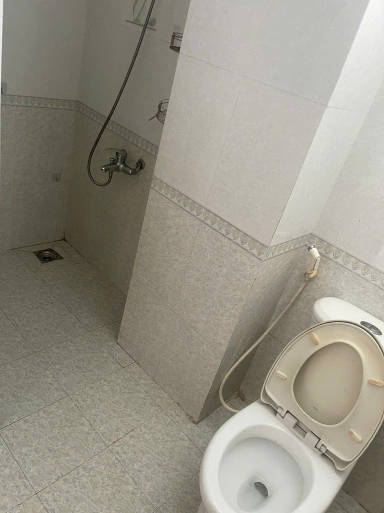 Phòng Có Ban Công Bình Tiên, Quận 6 , Chỉ 3,3 Triệu/tháng