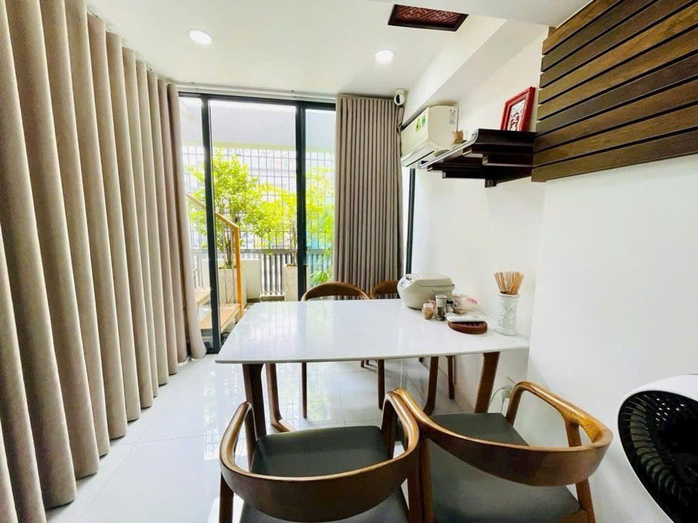 Khu Vip Hiếm - Bán Nhà 5 Tầng Xe Hơi Đậu Cửa Đ.nguyễn Thiện Thuật, Quận 3- Giá Tốt Chỉ 11,9T Chính