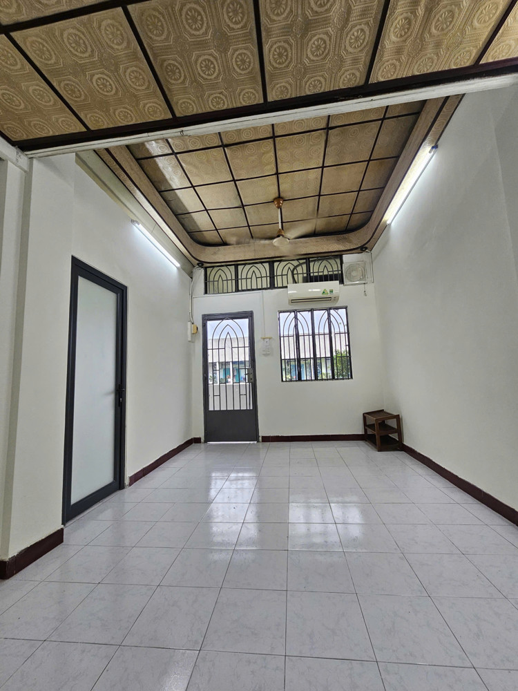 Cần Bán Căn Hộ Tại Đường Trần Bình Trọng, Quận 5, Tp. Hồ Chí Minh