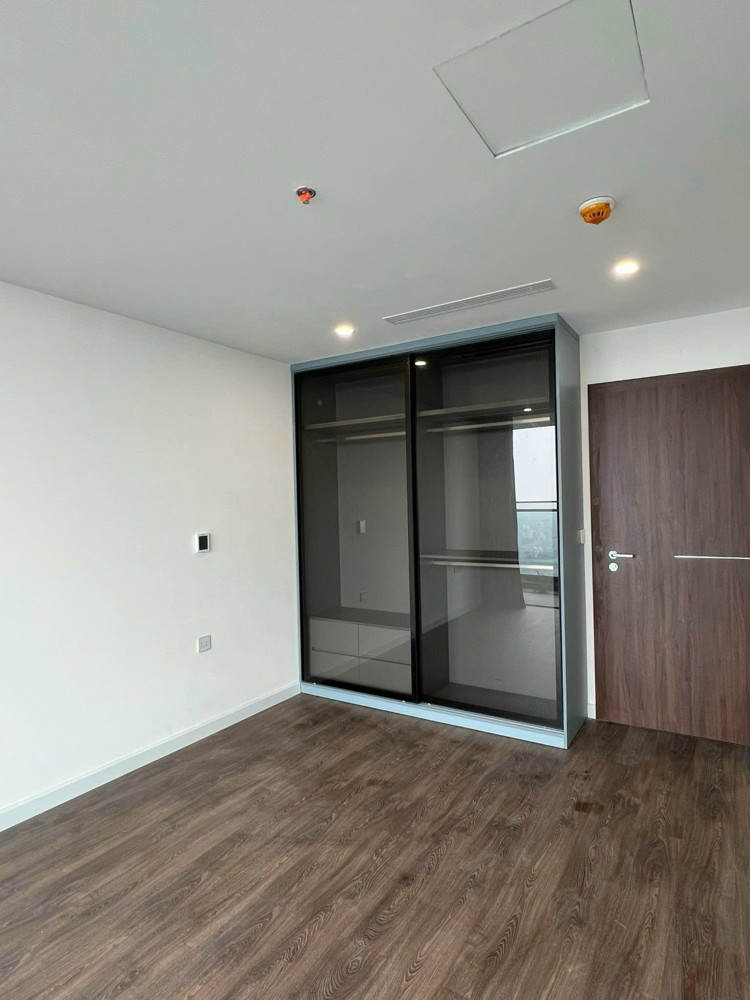 Bán Ch 6Pn Dt 264.5M2 Sunshine Golden River I Hiểm Chỉ 1 Căn I Tầng Cao View Sông I Giá Đầu Tư Chỉ