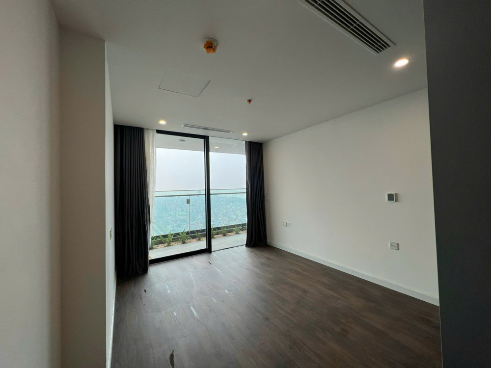 Bán Ch 6Pn Dt 264.5M2 Sunshine Golden River I Hiểm Chỉ 1 Căn I Tầng Cao View Sông I Giá Đầu Tư Chỉ