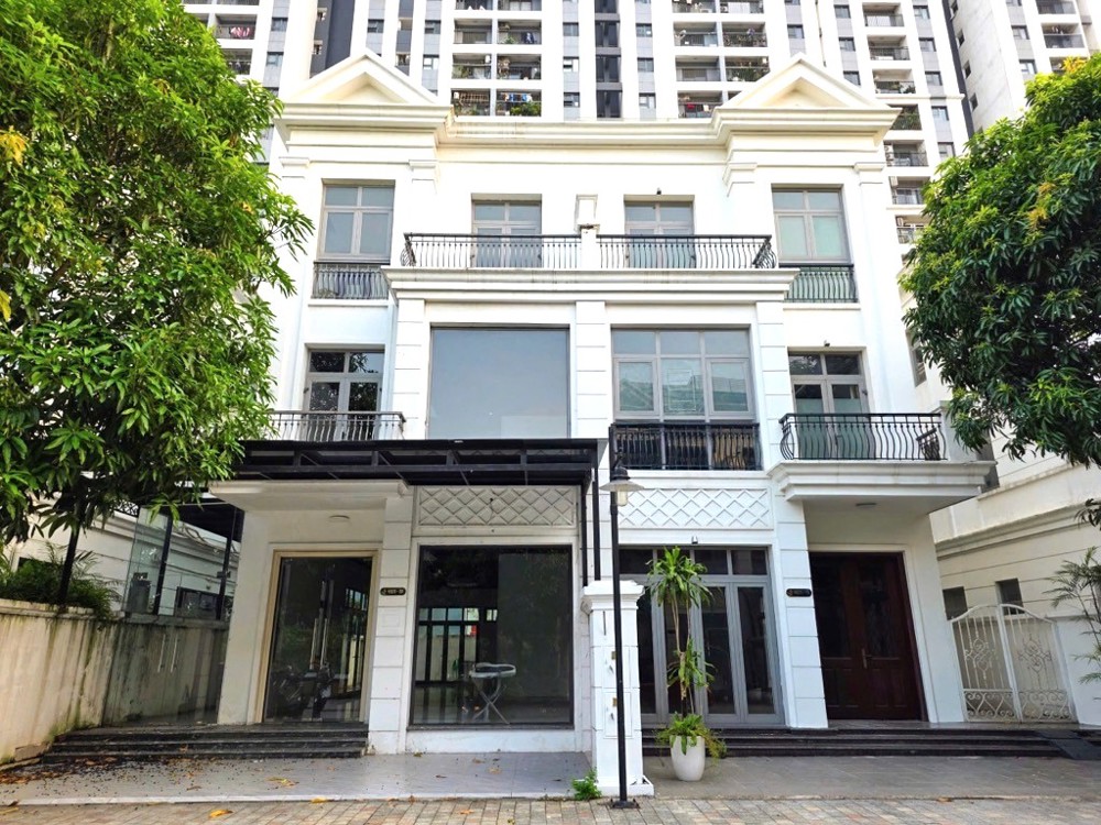 Bán Biệt Thự Vinhomes Riverside 176M2- 4 Tầng- 54 Tỷ