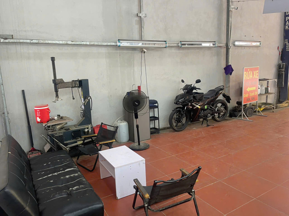 Quận 2 ! Sang Lại Garage Chăm Sóc Làm Đẹp Xe , Mb Khu Đô Thị An Phú An Khánh , Tel : 0978096566 (