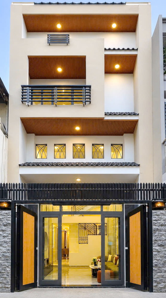 Nhà Mới Hẻm 287 Âu Dương Lân P2-Q8, Giá : 8,3 Tỷ (Bớt Lộc)