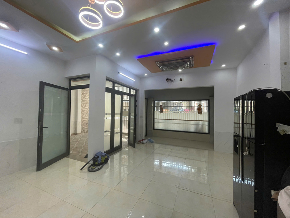 ► K Ô Tô Thẳng 10M Ra Mt Phạm Nhữ Tăng, 90M2, Ngang 8.7M, 3 Tầng, 7Pn, Nhỉnh 7 Tỷ