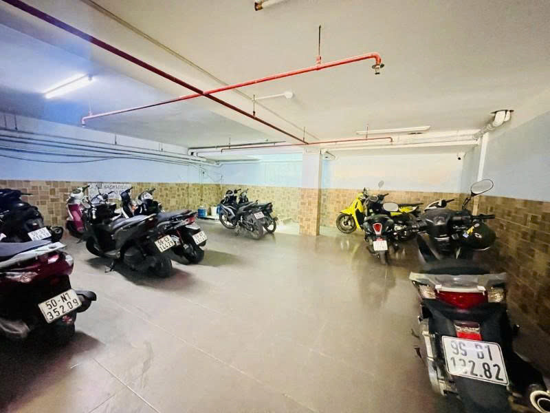 Bán Nhà Mặt Tiền Hẻm 10M Lê Văn Quới, Gần Phan Anh, 8X20m, 7 Tầng, 16 Pn, Chỉ 27,8 Tỷ