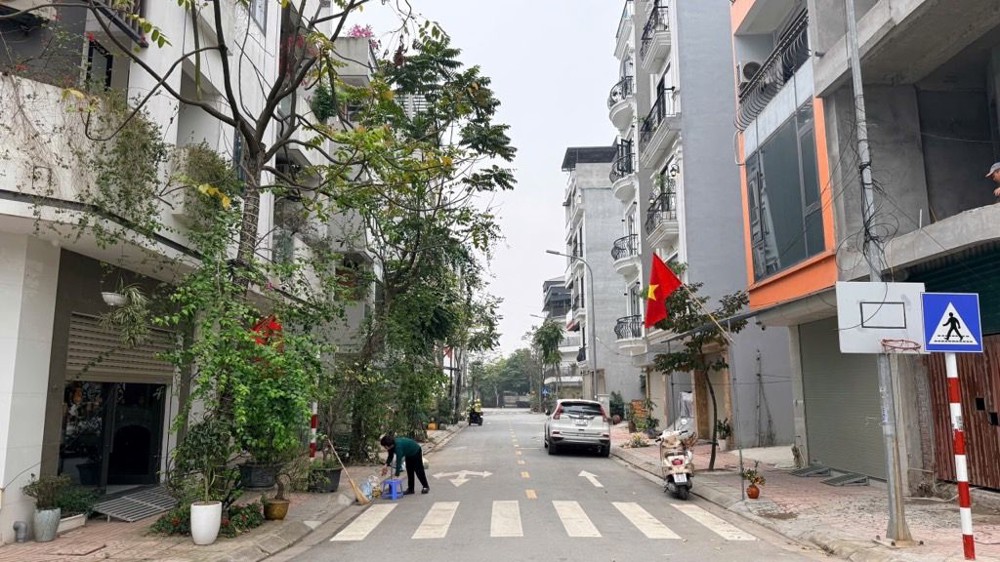 Bán Đất Ngọc Thụy 75M2- Mt 5M- Lô Góc- Vỉa Hè, Ô Tô Tránh- 2X Tỷ