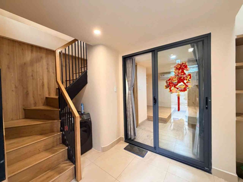 Nhà Mặt Tiền Khu Dân Cư Đông, Phù Hợp Kinh Doanh Hoặc Cho Thuê.nhà Mtkd Full Nt 25M2 X 2 Tầng Trần