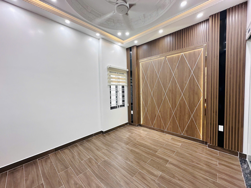 Nhà Đẹp 4 Tầng Tái Định Cư Vinhomes( Chợ Hoa Quả) Hồng Bàng Gần Công Viên