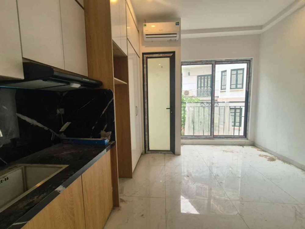 Căn Hộ Cho Thuê Bồ Đề 120M2, 8 Tầng Thang Máy, 25 Phòng Khép Kín Cho Thuê Doanh Thu Khai Tác
