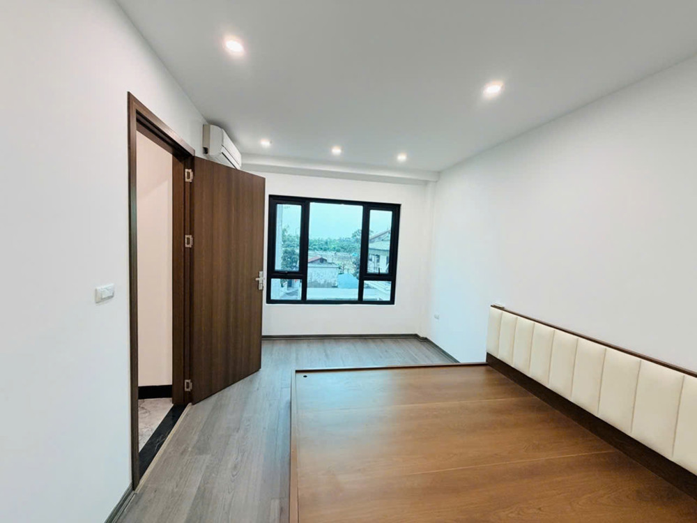 Căn Nhà 6 Tầng Ở Thạch Cổ Linh – Có Thang Máy, Full Nội Thất, Giá Chỉ 11,X Tỷ?
