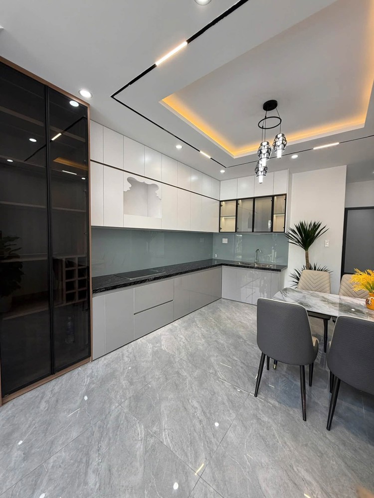 Bán Căn Nhà 2 Tầng - Đường Phạm Như Xương - Gần Bệnh Viện Đa Khoa