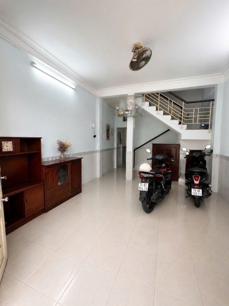 Nhà 2 Mặt Tiền Trần Quang Cơ Thạch Lam Tân Phú 75M2 Nhỉnh 7 Tỷ Xíu