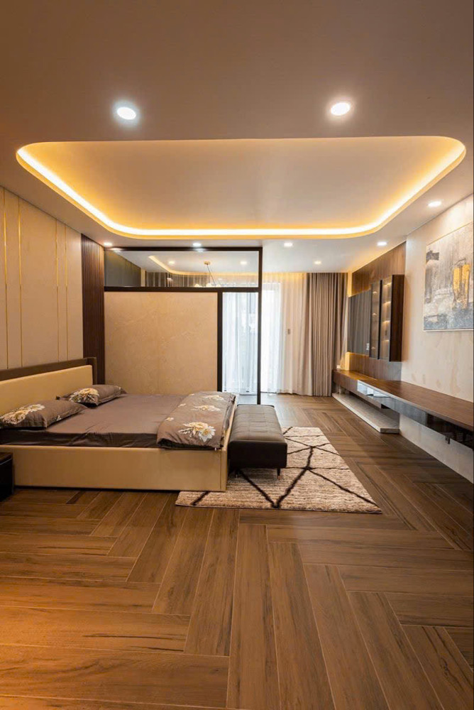 Bán Nhà Ngọc Lâm 55M 6 Tầng Gara Ô Tô Kinh Doanh Nhỉnh 18 Tỷ