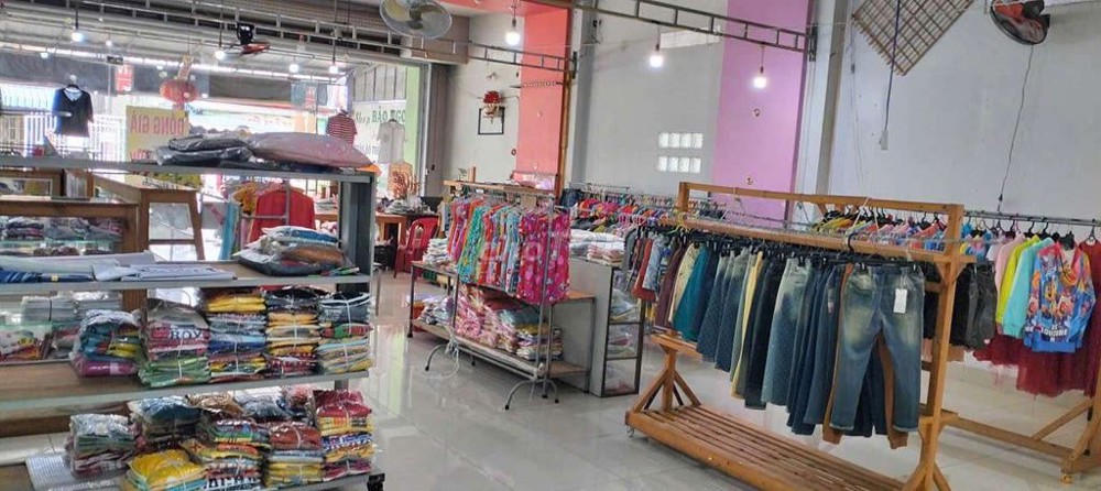Cho Thuê Mặt Bằng Kinh Doanh Trung Tâm Mỹ Luông – Vị Trí Đẹp, Sẵn Cửa Kính, Kinh Doanh Ngay