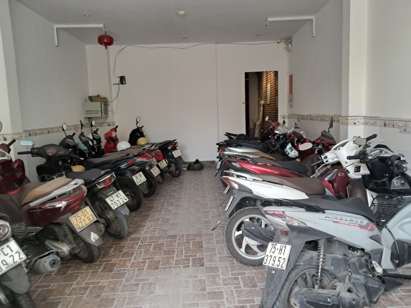 ► 4 Tầng, Hiện Đại, Thang Máy, Thu 50Tr/tháng, 30N Ra Mt Điện Biên Phủ, 124M2, 8.X Tỷ