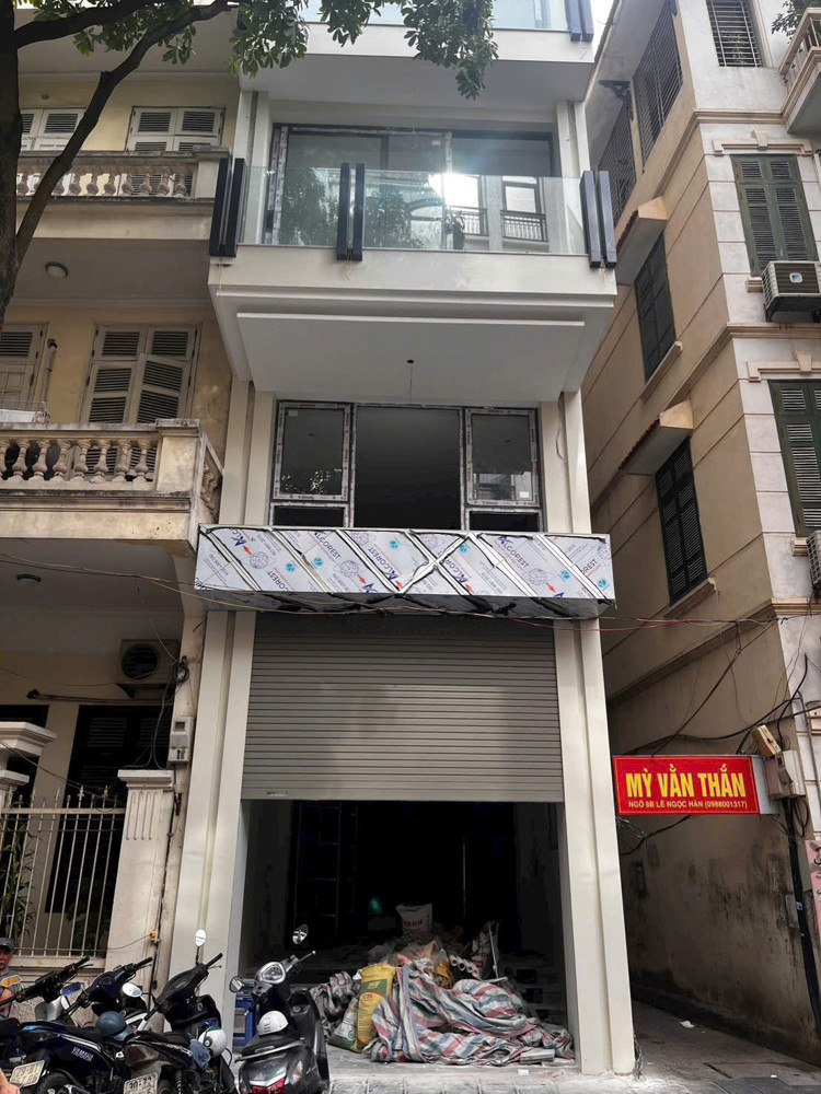 Cho Thuê Nhà Mặt Phố Lê Ngọc Hân 80M X2 Tầng Mặt Tiền 4,2M Có Thang Máy, Phù Hợp Mọi Mô Hình Kinh