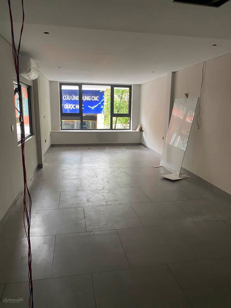 Cho Thuê Nhà Mặt Phố Lê Ngọc Hân 80M X2 Tầng Mặt Tiền 4,2M Có Thang Máy, Phù Hợp Mọi Mô Hình Kinh