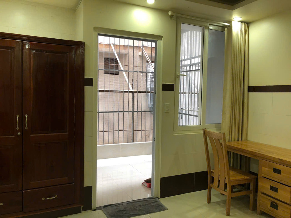Cho Thuê Phòng Full Nội Thất 35M² Đối Diện Đh Cảnh Sát Nhân Dân, Gần Đh Tôn Đức Thắng