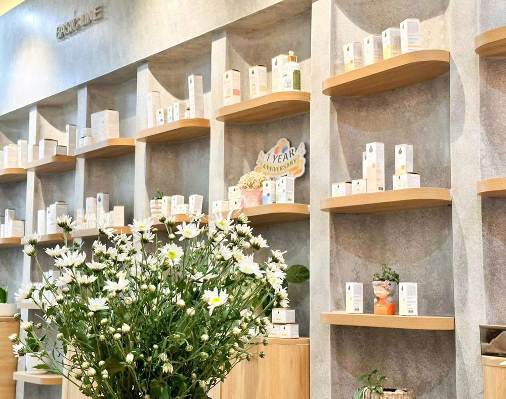 Sang Nhượng Spa Mặt Phố Bà Triệu , Hà Nội – Vào Kinh Doanh Ngay