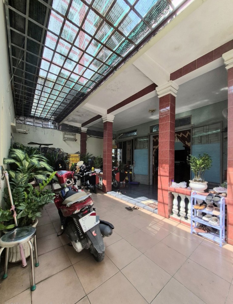 Bán Nhà Mặt Tiền Nguyễn Văn Quá - Cách Trường Chinh 1Km, 6/9X35m, Cấp 4 - Hạ 19,5 Tỷ