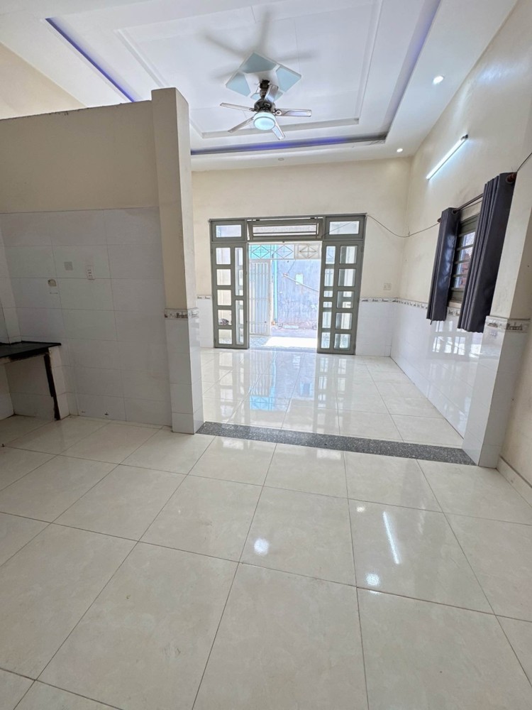 L2693* Đất Nở Hậu Đẹp Gần An Sương, Cơ Hội Xây Trọ 5 Tầng 5.X Tỷ