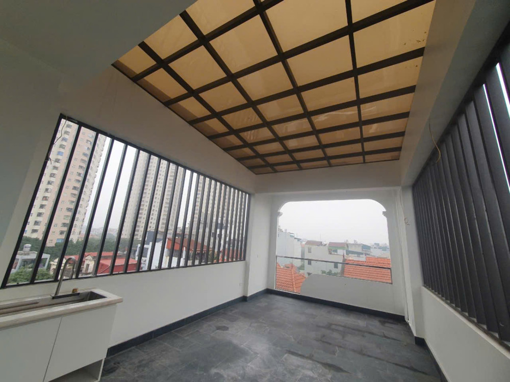 Nhà 52M2 X 5T Ngọc Trì , Cổ Linh View Hồ , Gần Aeon Các Trường Liên Cấp , Giá 15,X Tỷ