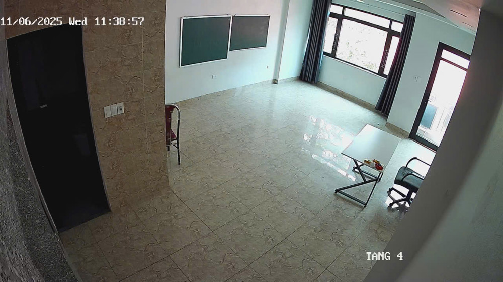 Cho Thuê Tòa Nhà Có Thang Máy Mai Dịch , Cầu Giấy , Phù Hợp Kinh Doanh, Văn Phòng, Spa
