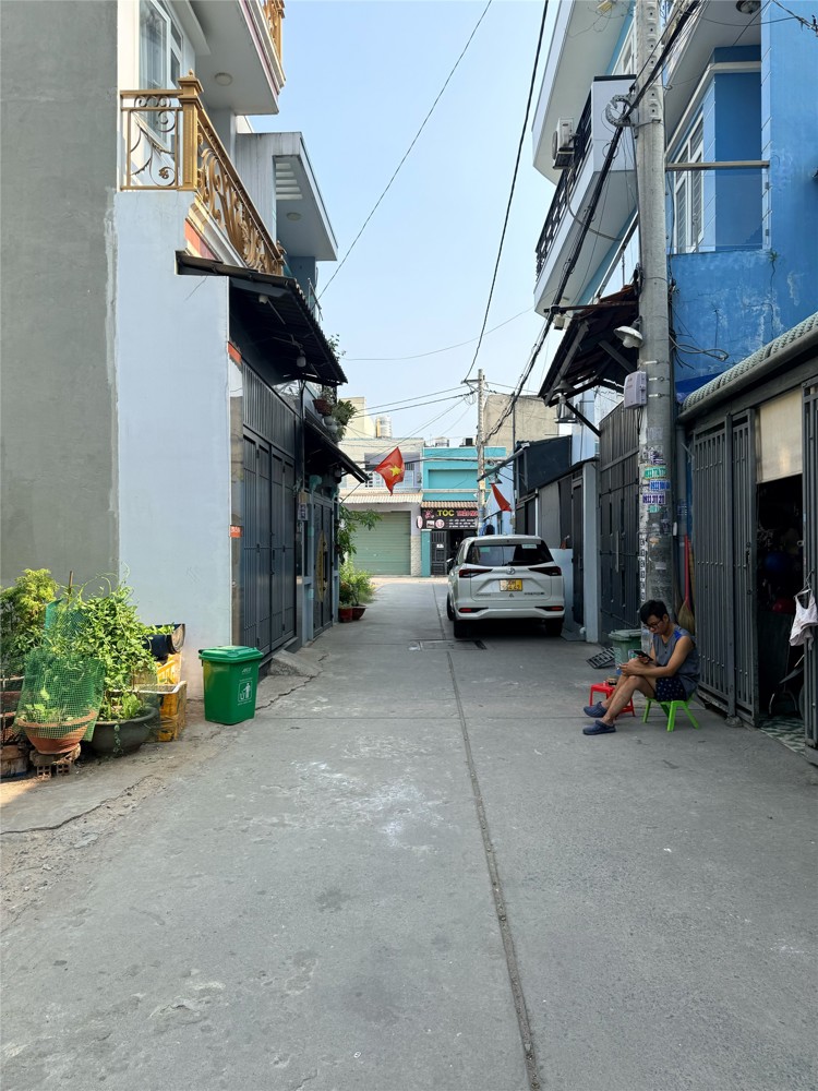 Chính Chủ Cần Bán Đất Vị Trí Đẹp Tặng Kèm Nhà 2 Tầng Phường Bình Hưng Hòa B, Bình Tân, Hcm