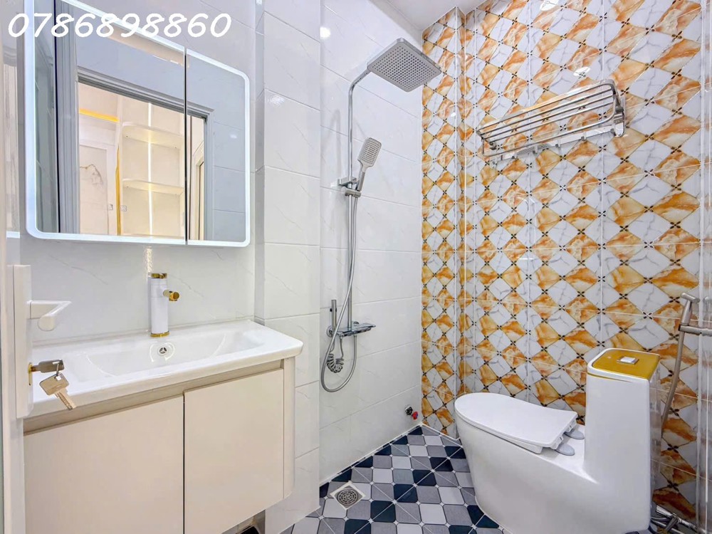 Bán Nhà Hẻm Xe Hơi- Đường Gò Ô Môi- P Phú Thuận- Quận 7