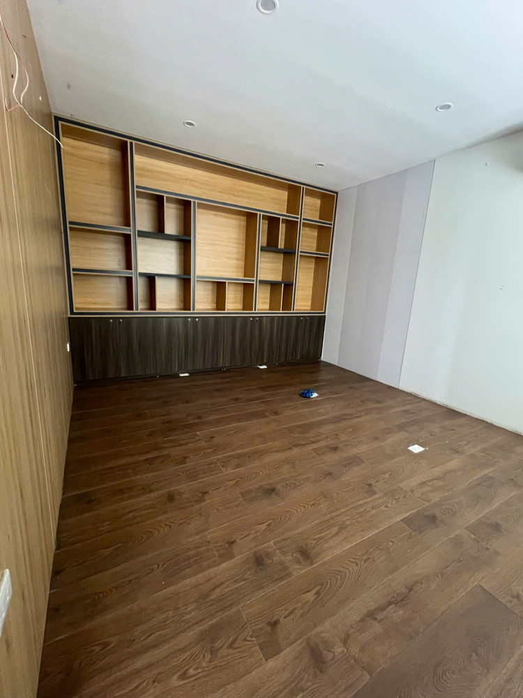 Cho Thuê Tòa Văn Phòng 4 Tầng – Vị Trí Đẹp Tại Tp. Vinh, Nghệ An