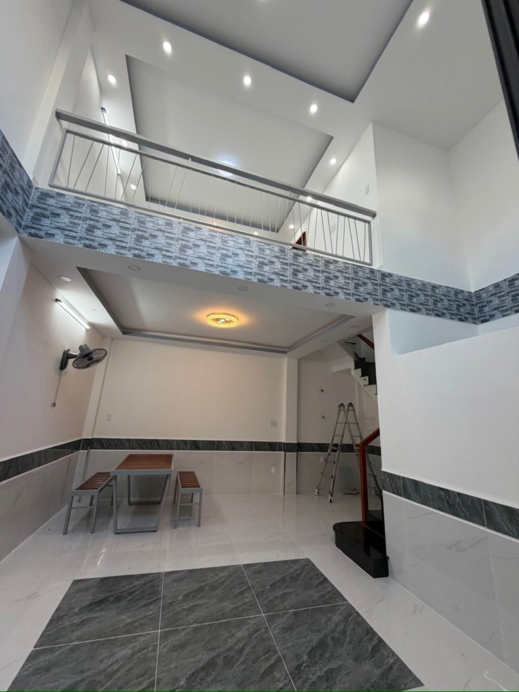 9T99 – Đặng Văn Ngữ 6X6 - Nhà Mới 5 Tầng – Hẻm Xe Hơi Thông