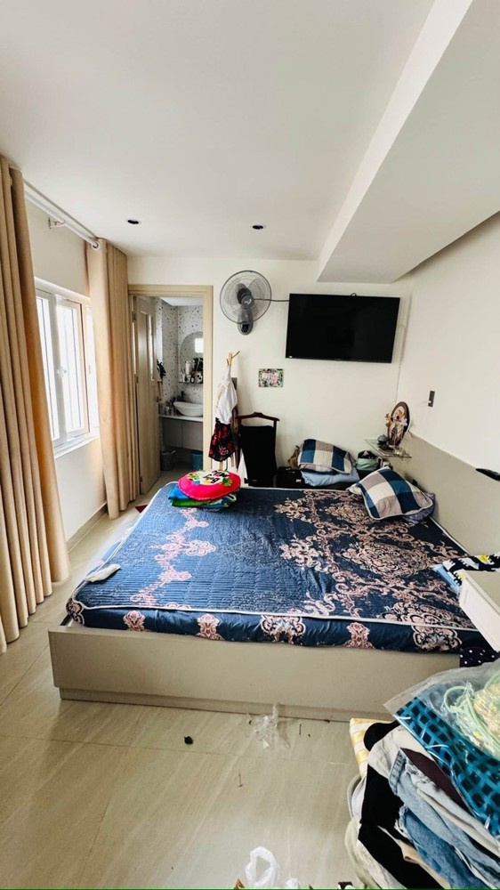 8T9 - Lê Văn Sỹ Ngang 7.7M – Nhà Phố Mang Dáng Dấp Biệt Thự