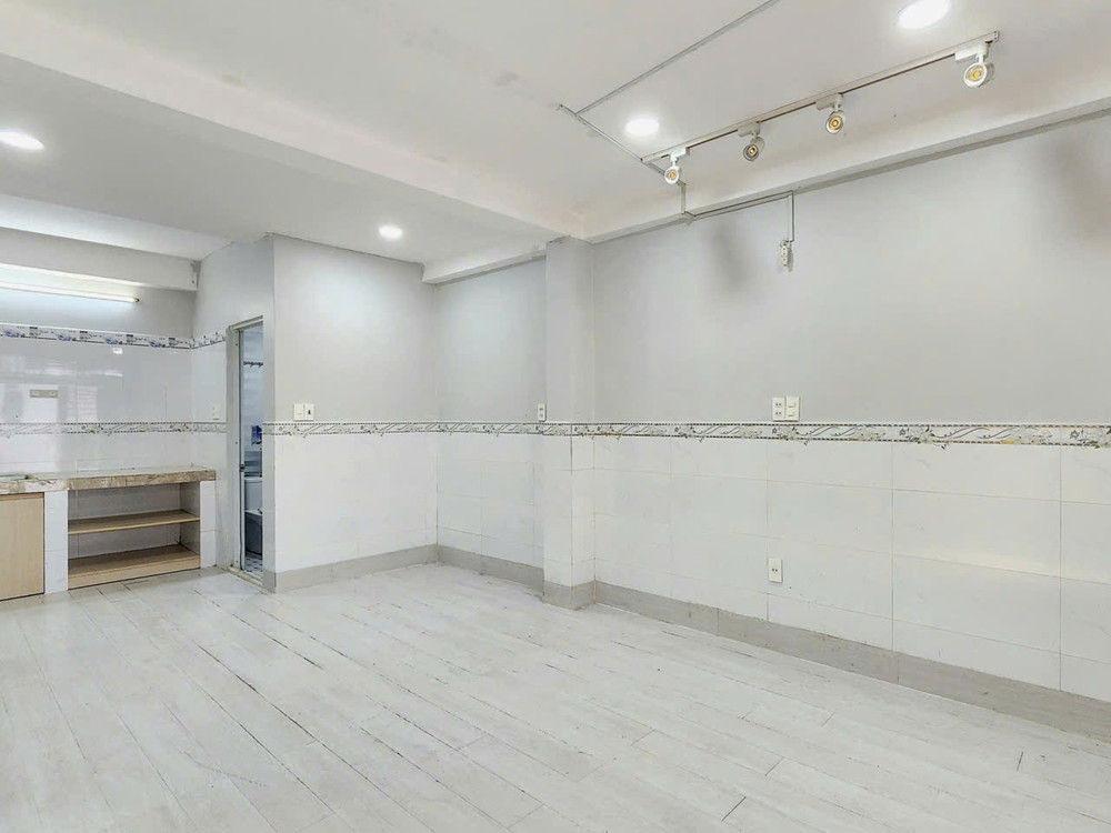 Pass Phòng Trọ Thoại Ngọc Hầu – Phú Thạnh, Tân Phú – Tầng Trệt Rộng 50M² – Có Thể Kinh Doanh