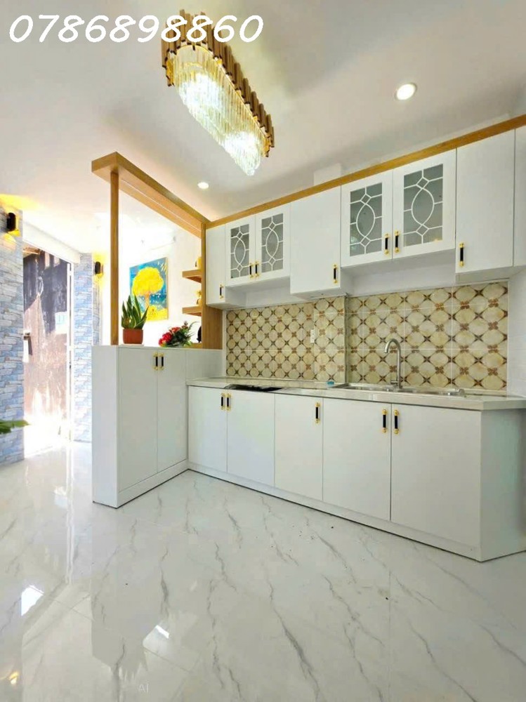 Nhà Mới Đẹp – Góc 2 Mặt Tiền – Xe Hơi Tới Nhà
