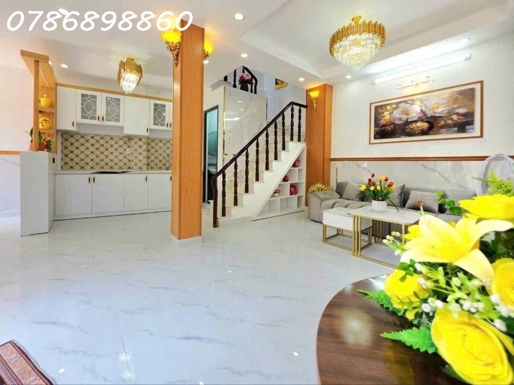 Nhà Mới Đẹp – Góc 2 Mặt Tiền – Xe Hơi Tới Nhà