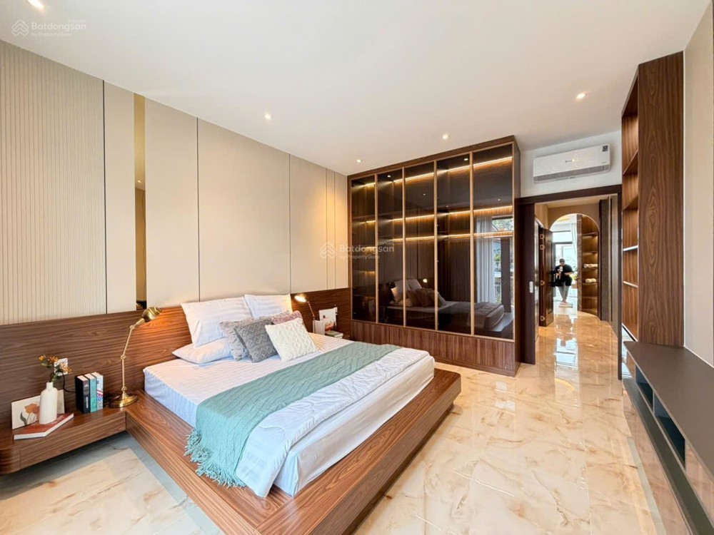 Chính Chủ Bán Nhà Mặt Phố Tại Trần Thị Trọng,Giá 17,9 Tỷ,80M2,Hàng Hiếm Tân Bình
