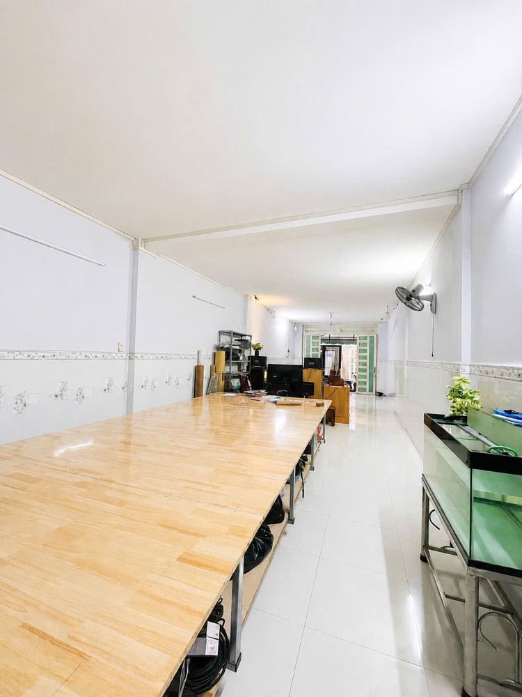 Chính Chủ Bán Nhà Mặt Phố Kd Sát Chợ 1 Trệt 1 Lầu, 92.4M2, 3Pn, Đường Đặng Minh Trứ, P.10, Tân