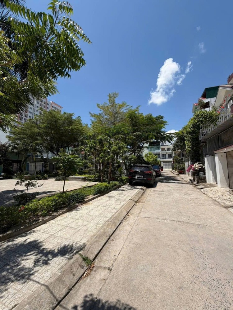 Đất Đẹp - Giá Tốt - Chính Chủ Cần Bán Nhanh Lô Đất Phường Vĩnh Hòa, Thành Phố Nha Trang, Khánh Hòa