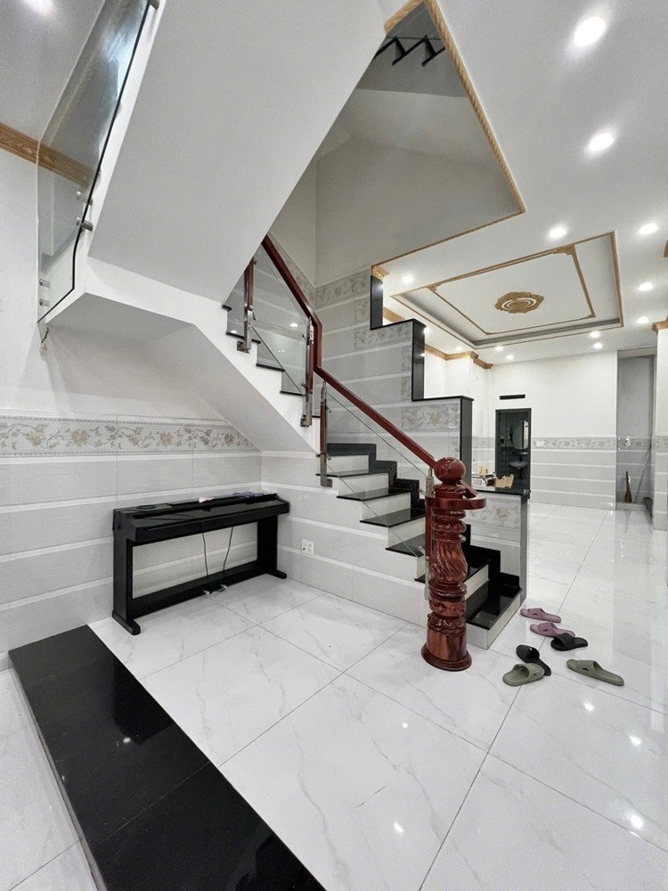 Bán Nhà Ngay Nguyễn Sơn Nguyễn Nhữ Lãm Tân Phú Kinh Doanh Ngày Đem 90M² 3 Tầng Mới Đẹp Nhỉnh 9 Tỷ