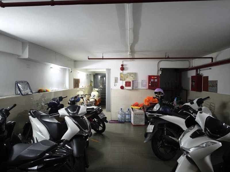 ► Tòa Căn Hộ Mt Đường 7.5M Lê Nổ, Khu Đại Học, 100M2, 5 Tầng, Dòng Tiền 100Tr/th