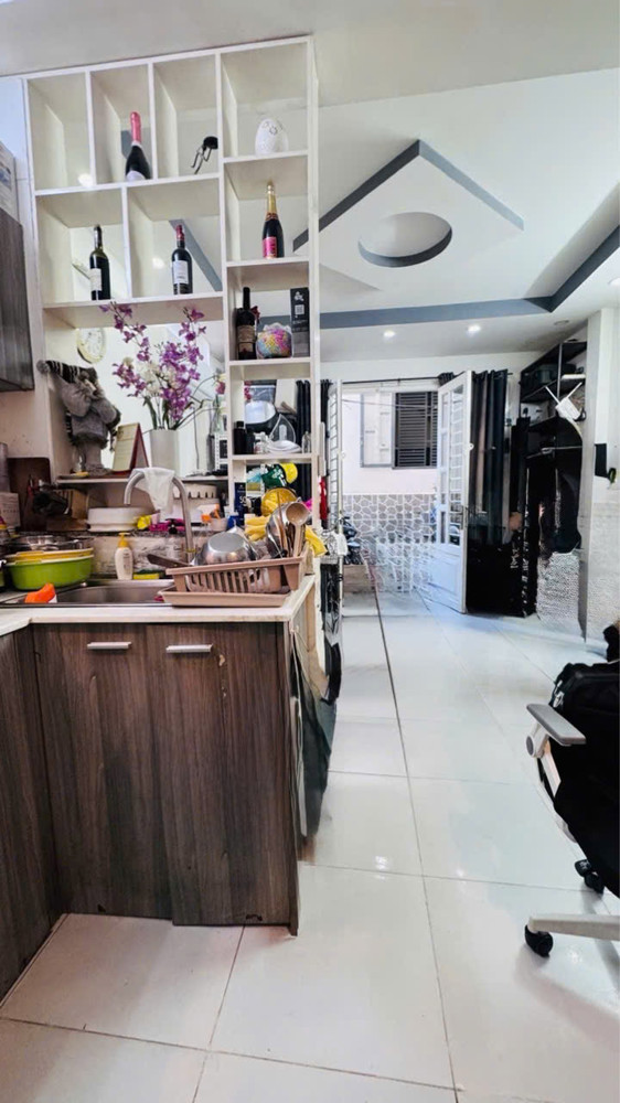 Bán Nhà Nhỏ Tiền Quận 8 - Hồ Thành Biên - Giá Chỉ 2.4 Tỷ