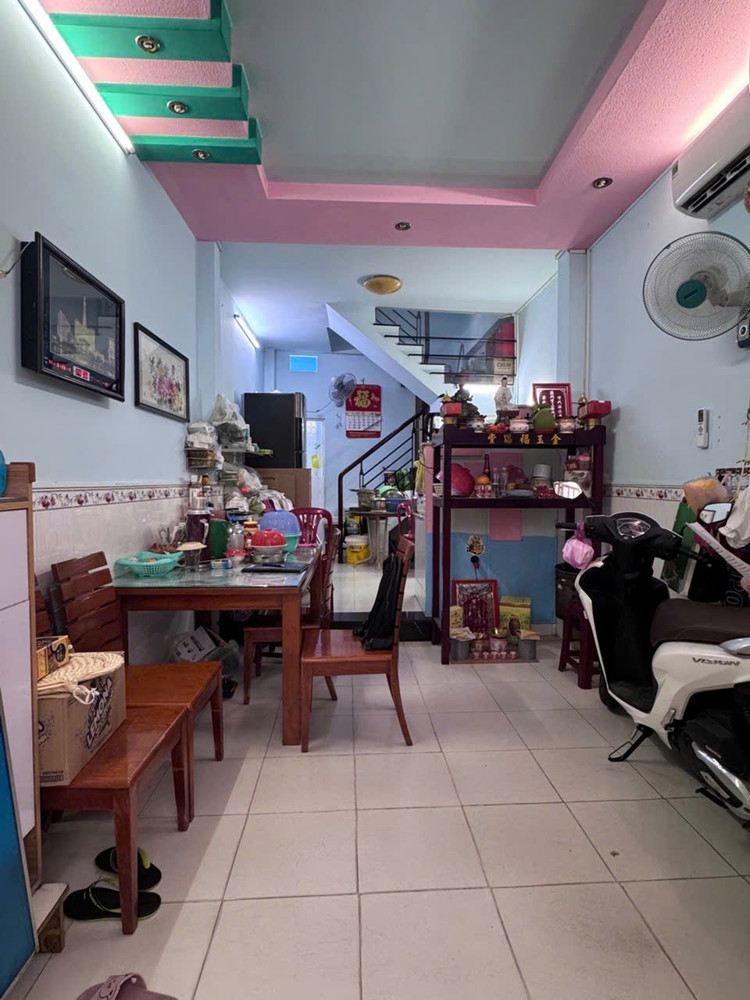 Bán Nhà Đẹp Quận 5 - Võ Trường Toản - Hồng Bàng - Nhà Nhỏ 4 Tầng - Giá Chỉ 4.8 Tỷ