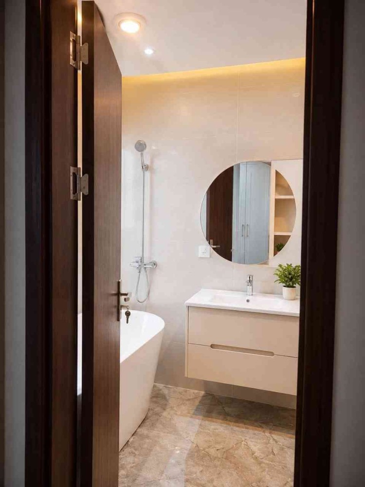 Nhà 6 Tầng Thang Máy - Kđt Tđc Kiến Thiết, Phía Sau Chợ Đầu Mối